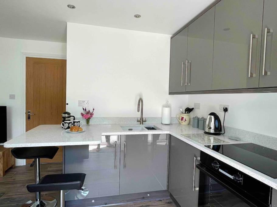 Galmpton Little Greenway Holiday Bungalow מראה חיצוני תמונה