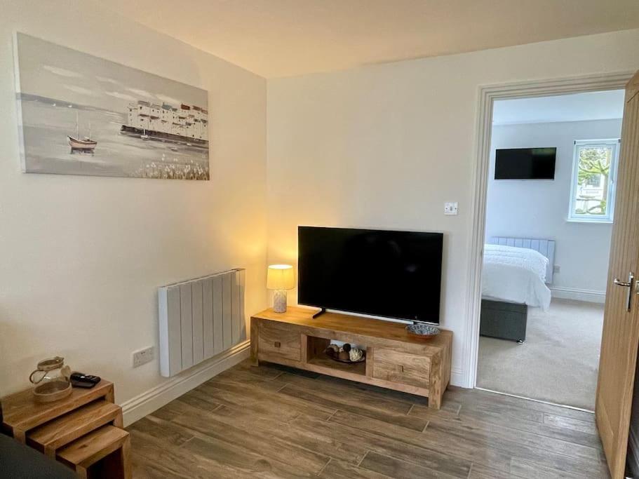 Galmpton Little Greenway Holiday Bungalow מראה חיצוני תמונה